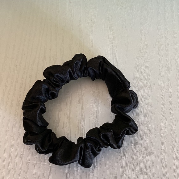 Satin Scrunchies Trio - Picture 4 of 5
